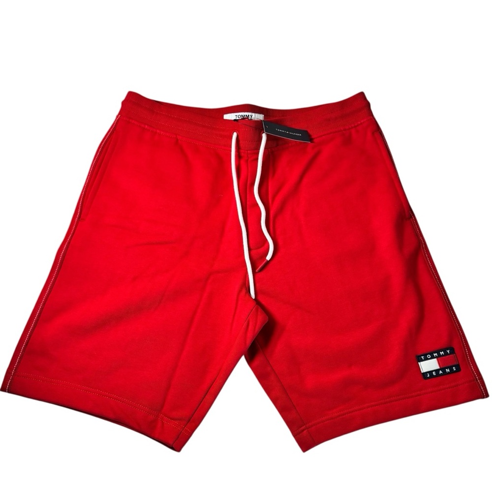 NWT Tommy Hilfiger Men’s Red Athletic Shorts Size L.